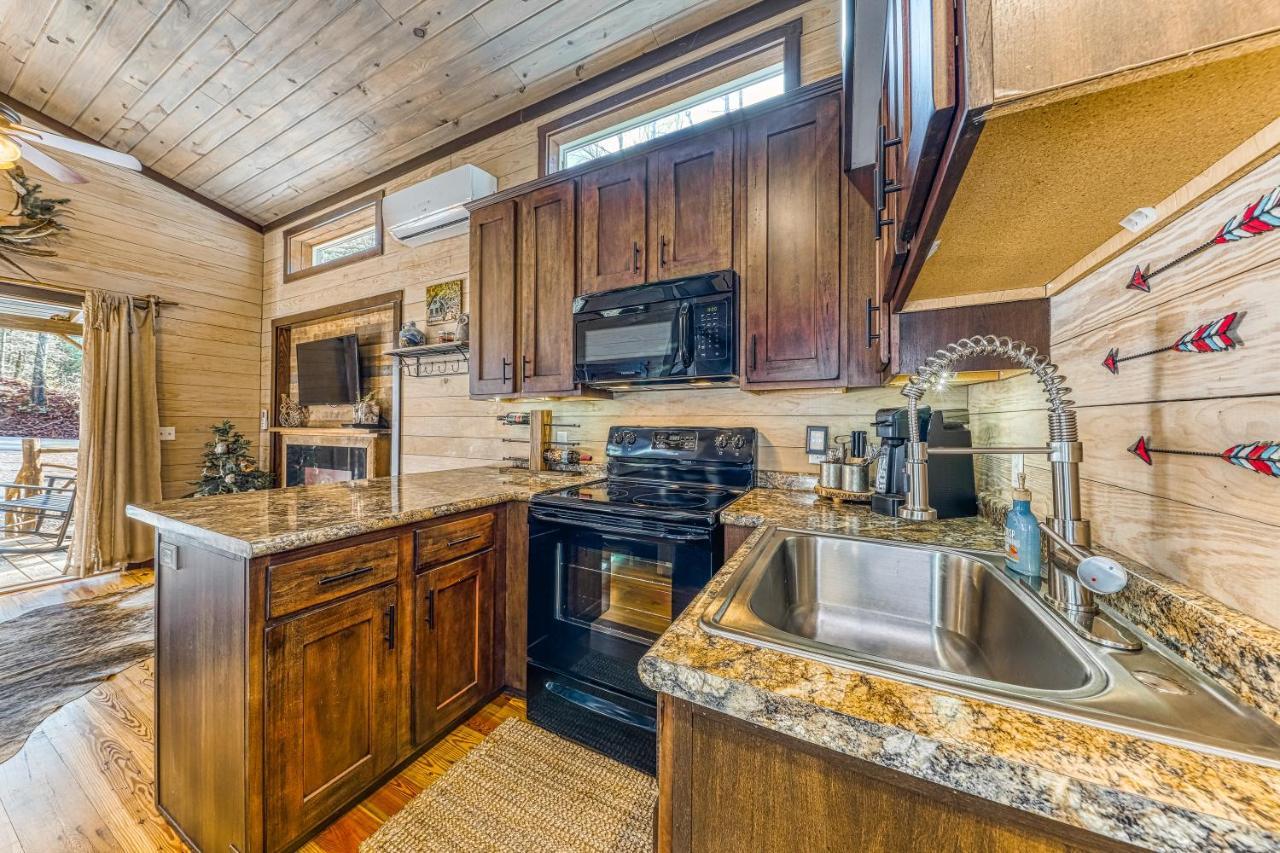 Smoky Mountain Tiny Home Піджен-Фордж Екстер'єр фото
